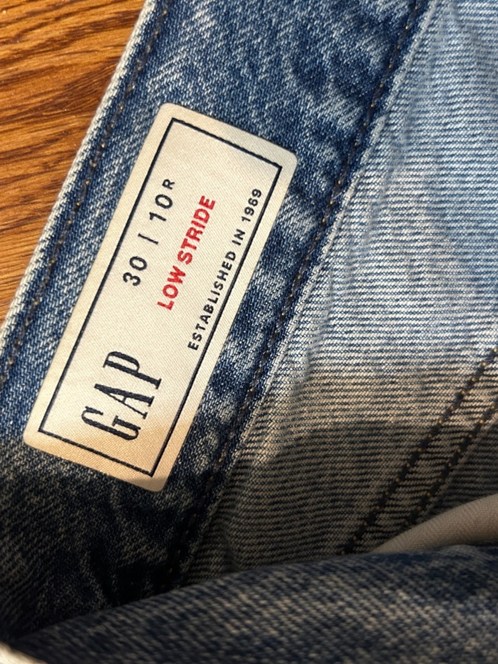 GAP cropped denim